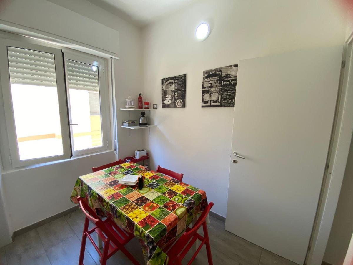 칼리아리 Monte Urpinu Modern Flat 아파트 외부 사진